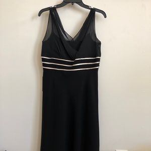 NWT-Ann Taylor Black & Gold V-Neck Cocktail Dress